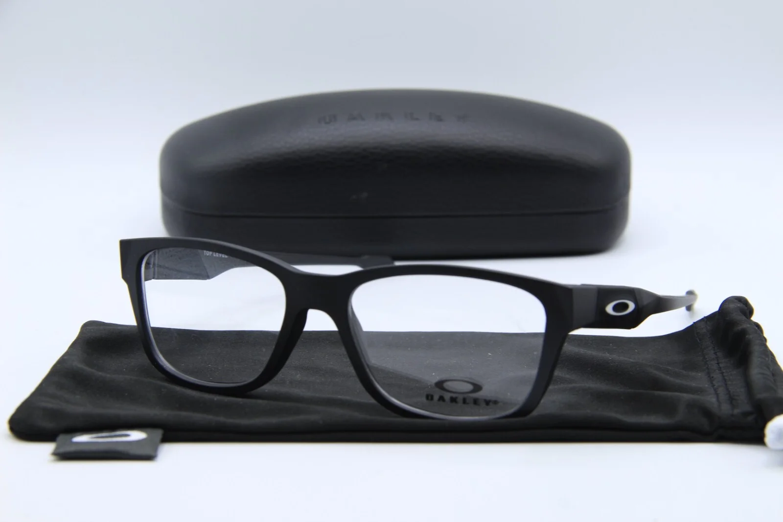 NEW OAKLEY YOUTH OY8012-0150 TOP LEVEL BLACK AUTHENTIC CASE EYEGLASSES 50-15