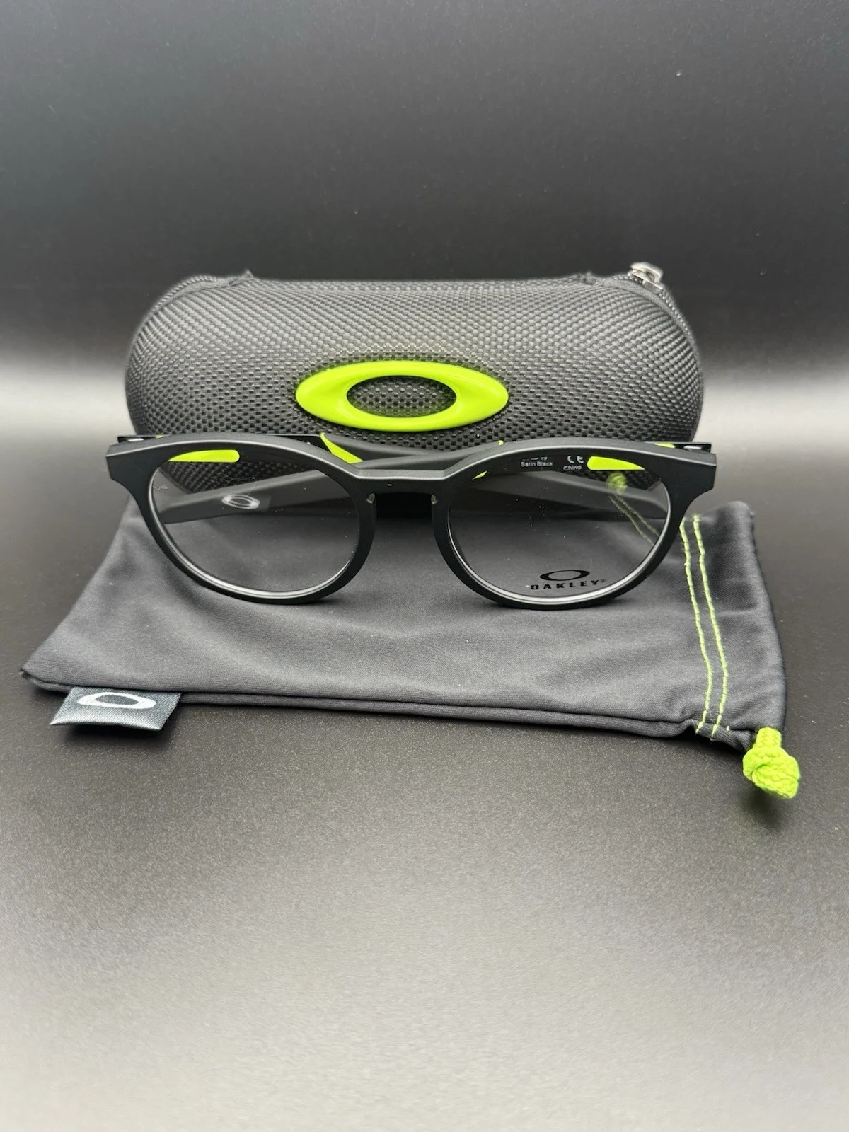 NEW OAKLEY YOUTH OY8012-0150 TOP LEVEL BLACK AUTHENTIC CASE EYEGLASSES 50-15 3