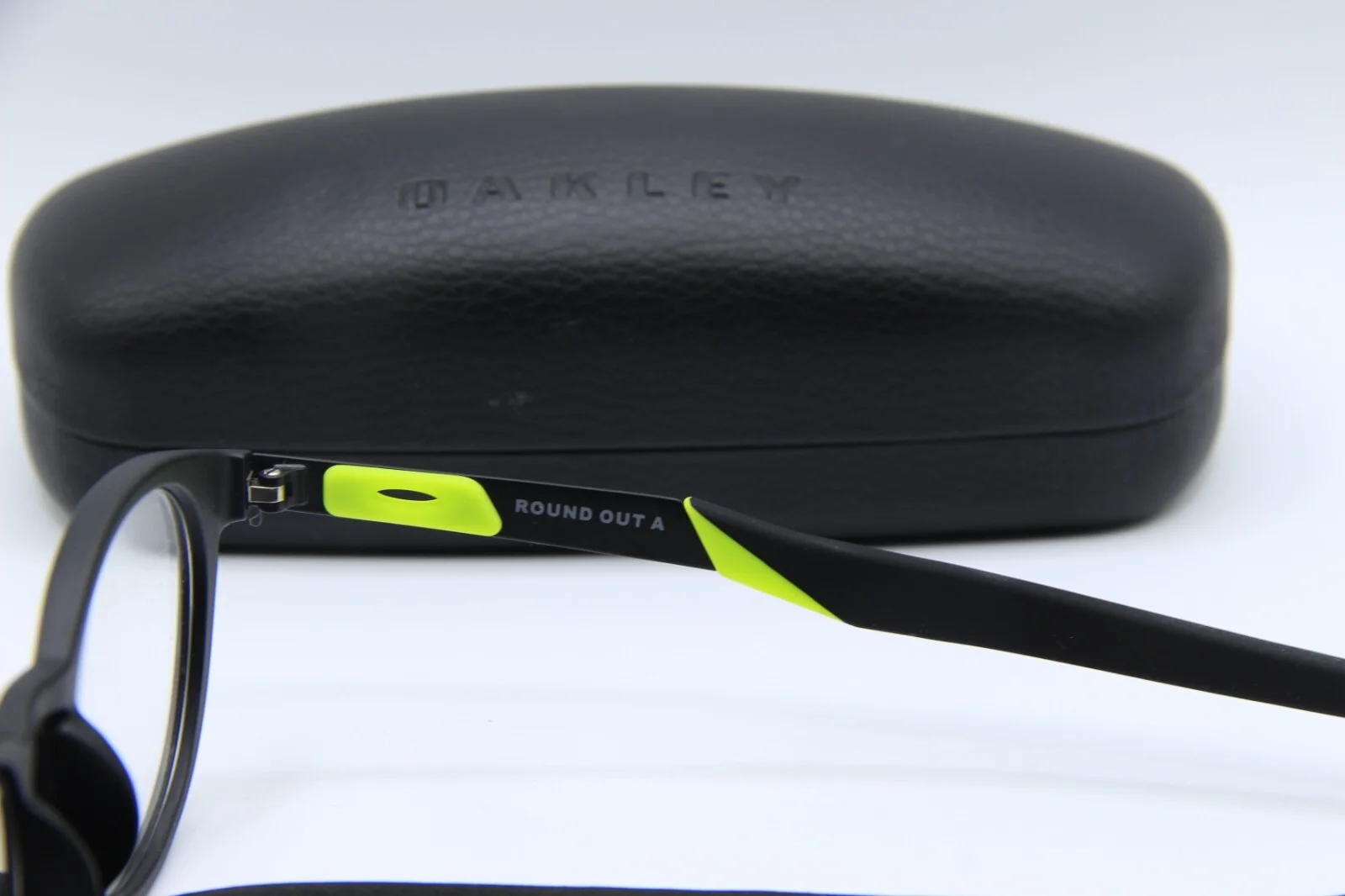 NEW OAKLEY YOUTH OY8014A-0149 SATIN BLACK GREEN AUTHENTIC CASE EYEGLASSES 49-19 2